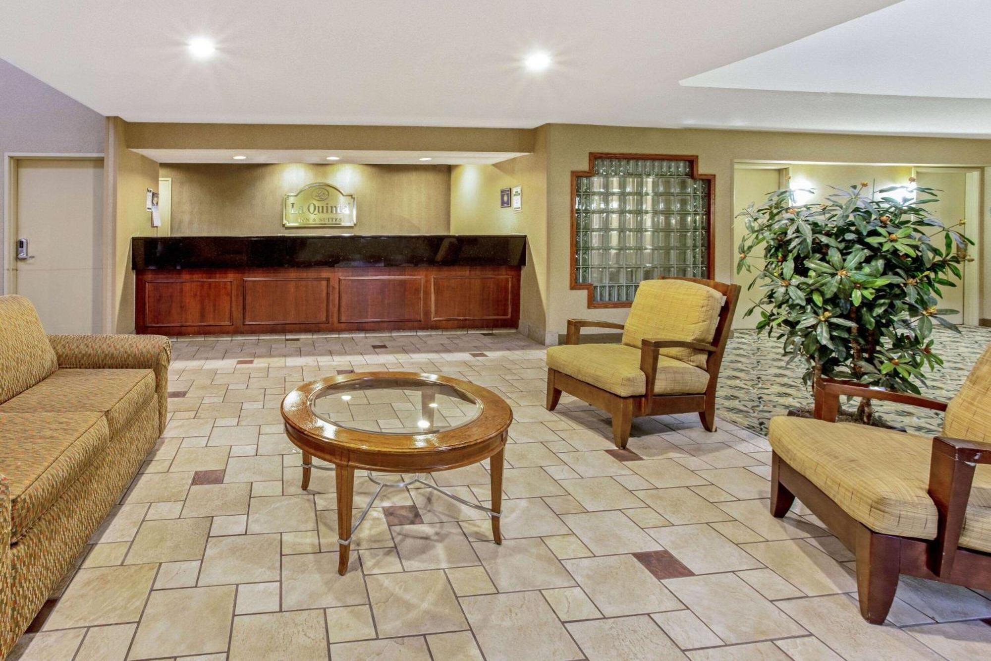 La Quinta By Wyndham Appleton College Avenue Hotel Exterior foto